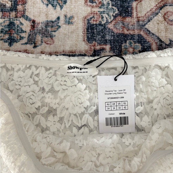 Showpo Roxanna Top - Lace Off Shoulder Long Sleeve Top  NWT - Picture 6 of 7